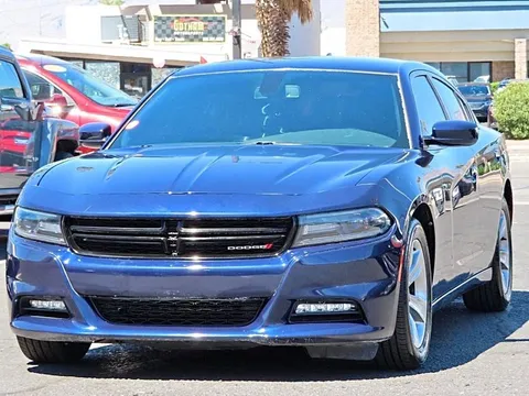 2017 Dodge Charger SXT RWD