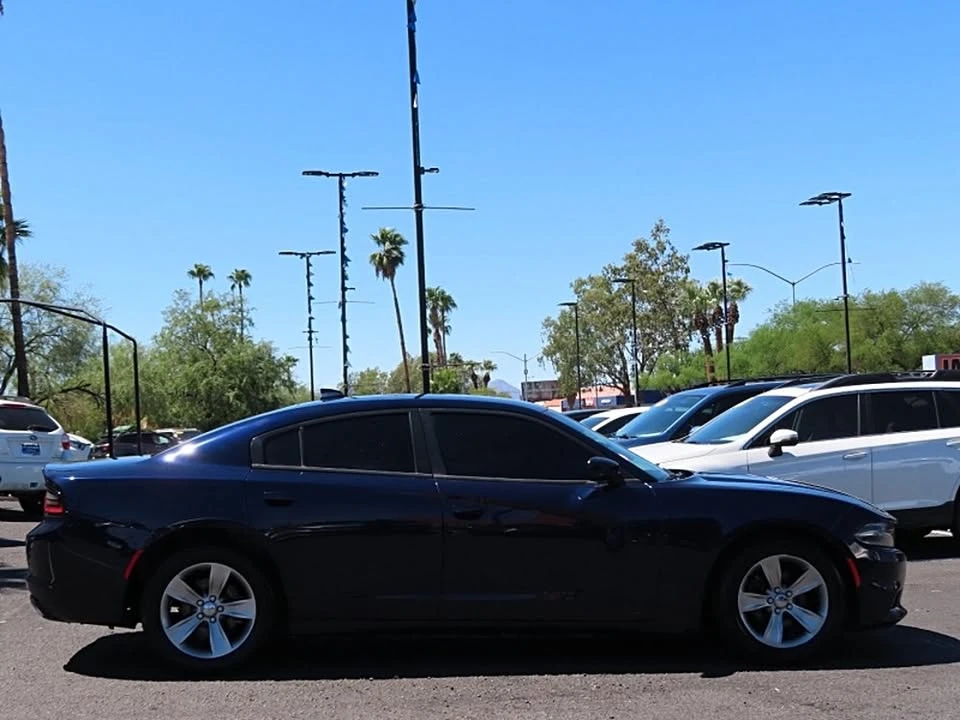 2017 Dodge Charger 7th Gen - Image 3 of 18