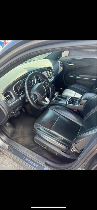 2017 Dodge Charger 7th Gen - Image 9 of 12