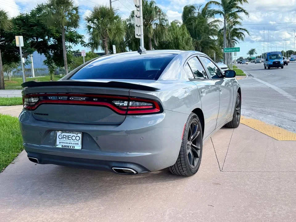 2017 Dodge Charger 7th Gen - Image 5 of 11
