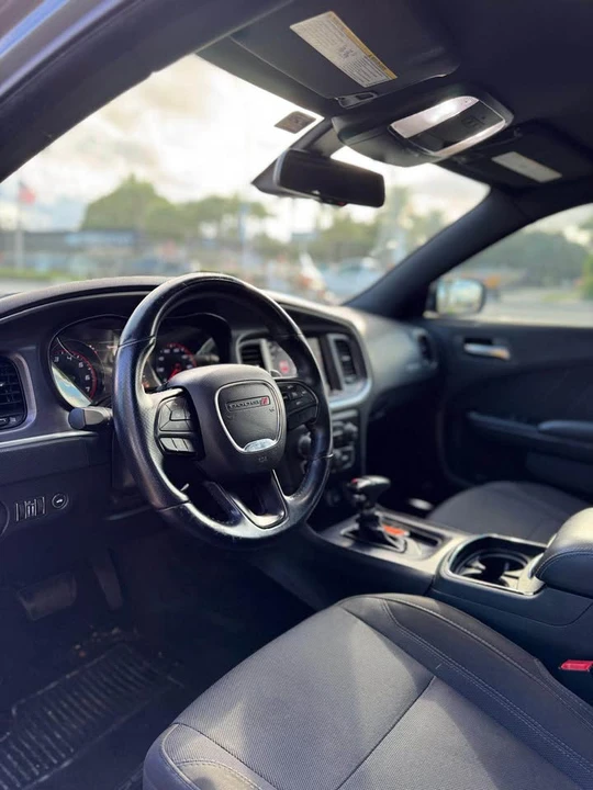 2017 Dodge Charger 7th Gen - Image 8 of 11