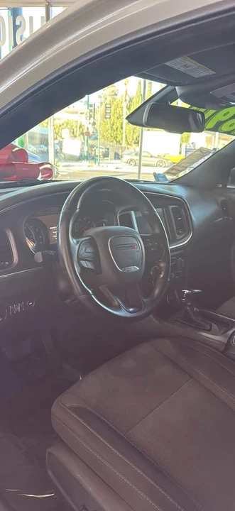 2017 Dodge Charger 7th Gen - Image 5 of 7