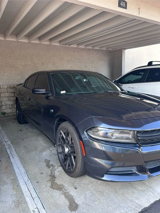 2017 Dodge Charger 7th Gen - Image 2 of 12