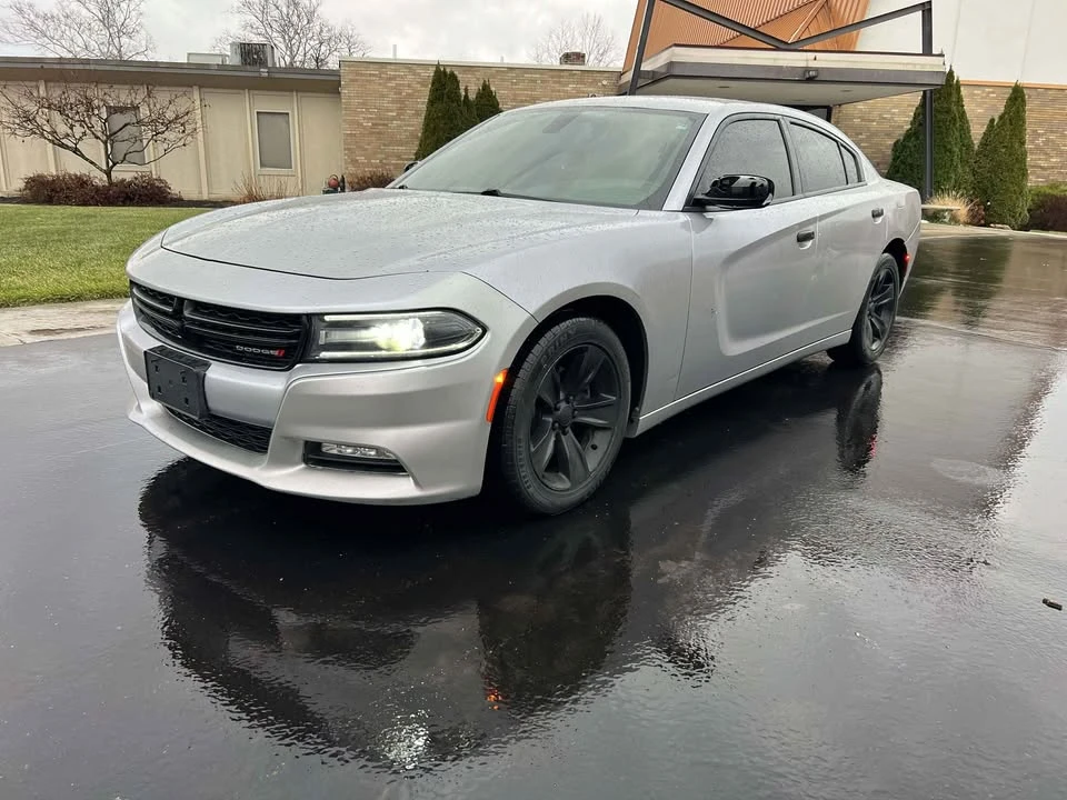 2017 Dodge Charger 7th Gen - Image 3 of 11