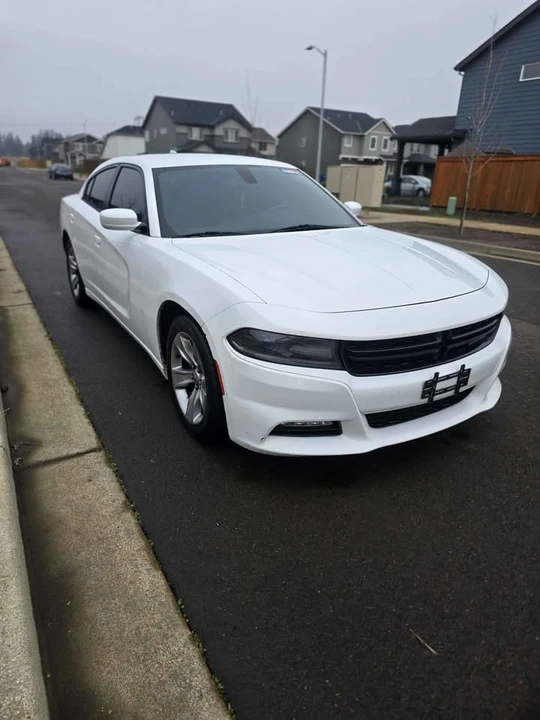 2017 Dodge Charger 7th Gen - Image 3 of 11