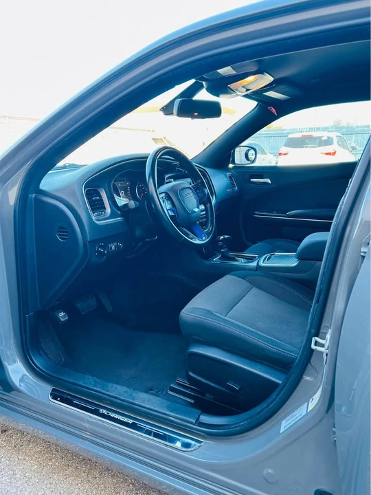 2017 Dodge Charger 7th Gen - Image 9 of 12
