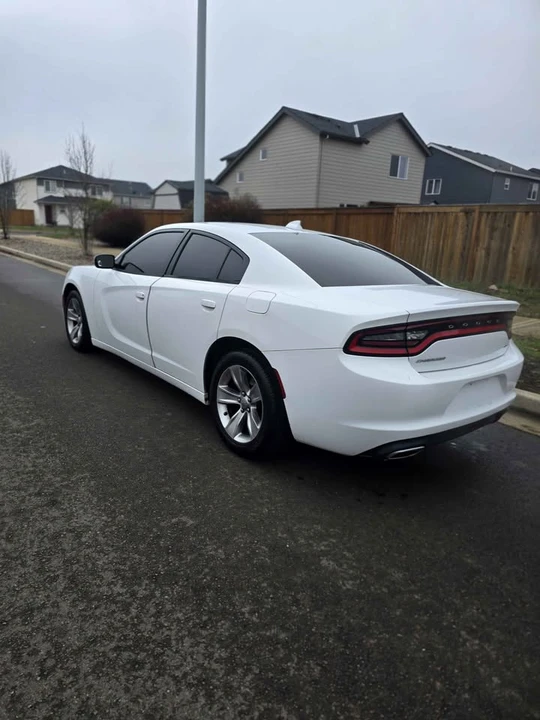 2017 Dodge Charger 7th Gen - Image 7 of 11