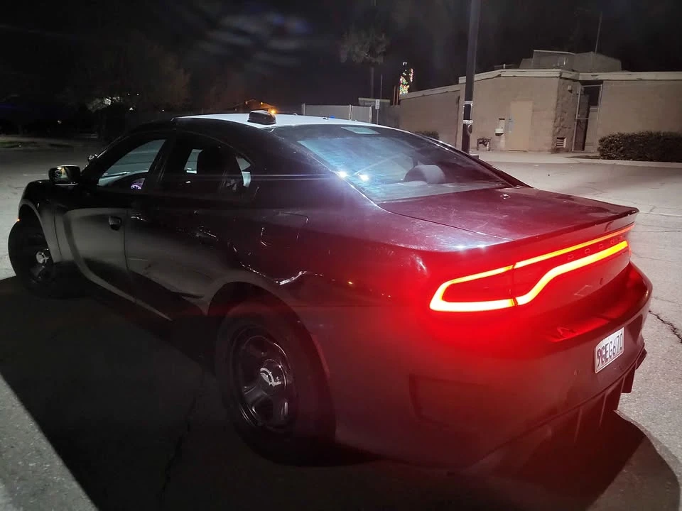 2017 Dodge Charger 7th Gen - Image 2 of 17