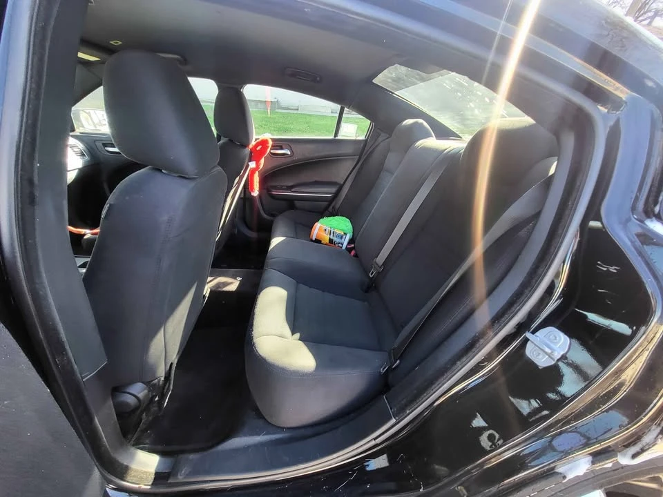 2017 Dodge Charger 7th Gen - Image 10 of 17