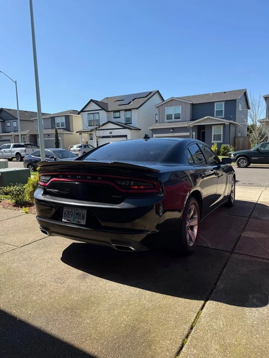 2017 Dodge Charger 7th Gen - Image 2 of 9