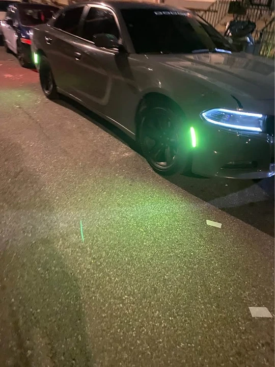 2017 Dodge Charger - Image 2 of 8