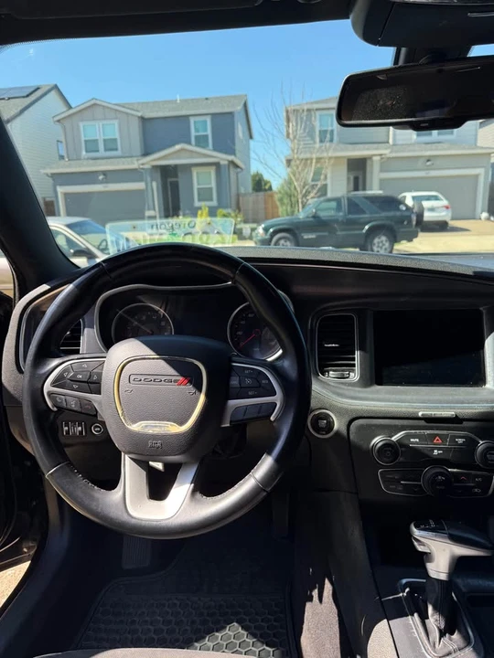 2017 Dodge Charger 7th Gen - Image 5 of 9