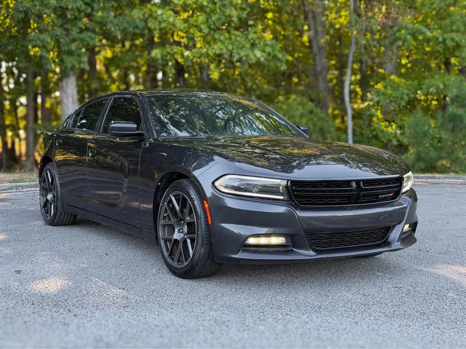 2017 Dodge Charger 7th Gen - Image 3 of 17