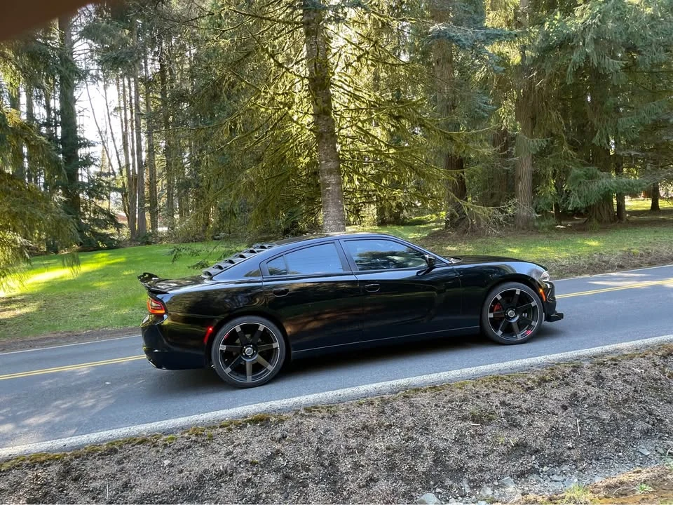 2017 Dodge Charger 7th Gen - Image 2 of 6