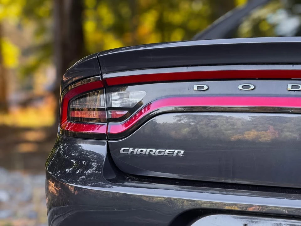 2017 Dodge Charger 7th Gen - Image 12 of 17