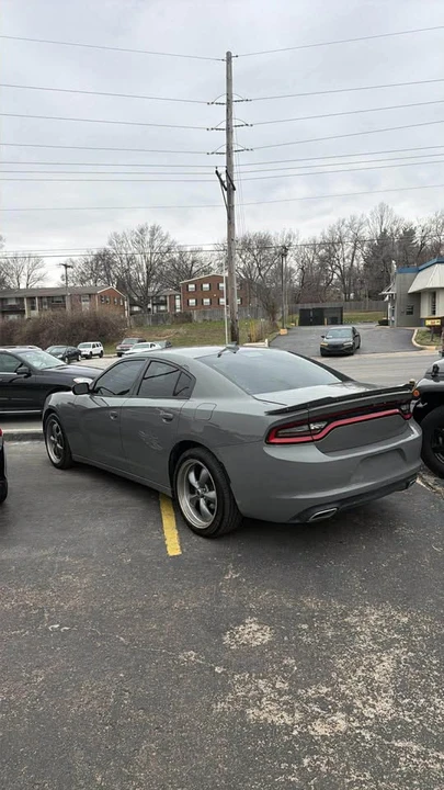 2017 Dodge Charger 7th Gen - Image 2 of 2