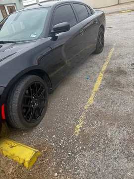 2017 Dodge Charger · SXT Sedan 4D