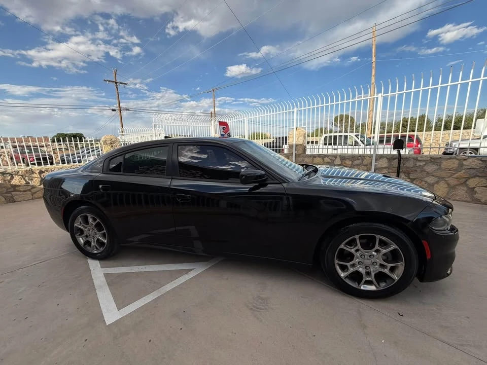 2017 Dodge Charger 7th Gen - Image 4 of 11