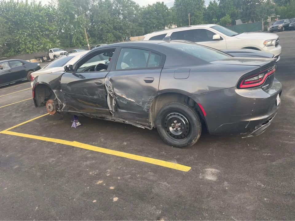 2017 Dodge Charger 7th Gen - Image 4 of 5