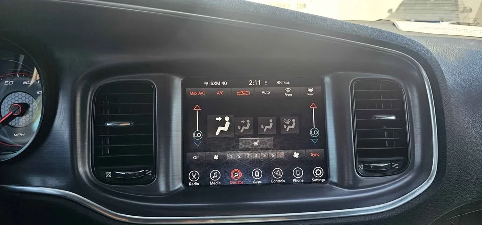 2017 Dodge Charger 7th Gen - Image 10 of 13