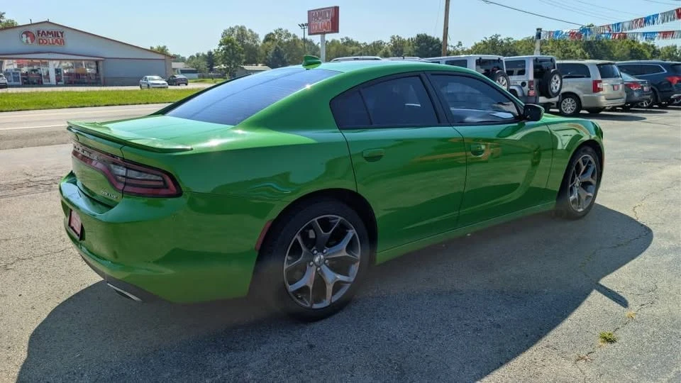 2017 Dodge Charger 7th Gen - Image 6 of 12