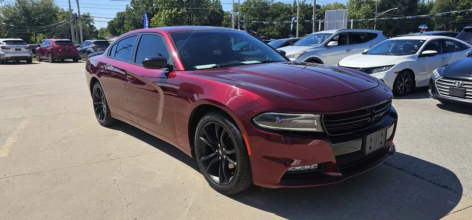 2017 Dodge Charger 7th Gen - Image 2 of 13