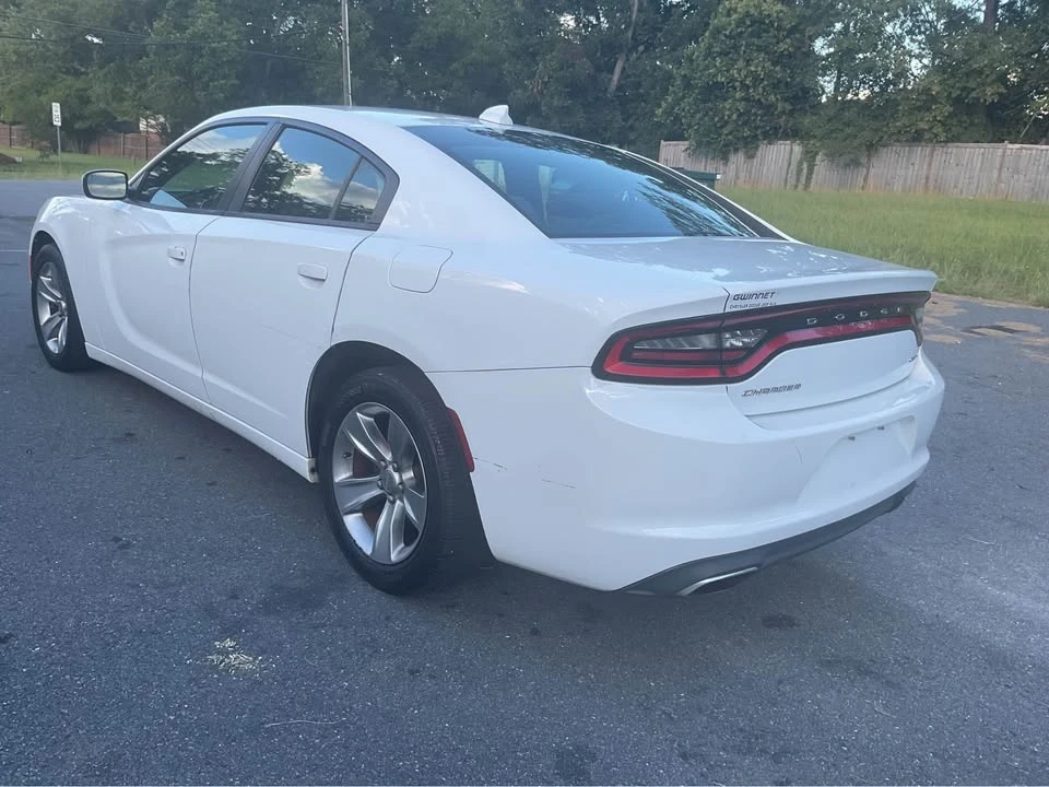 2017 Dodge Charger 7th Gen - Image 6 of 10