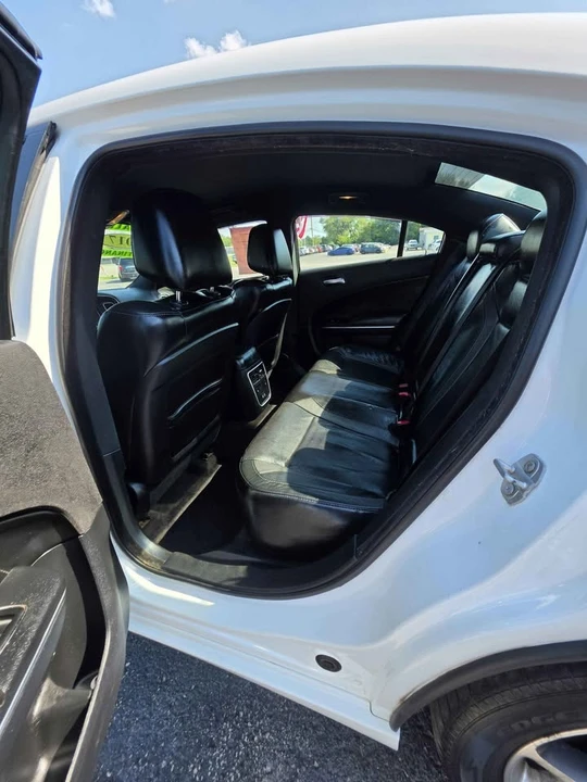 2017 Dodge Charger 7th Gen - Image 18 of 20