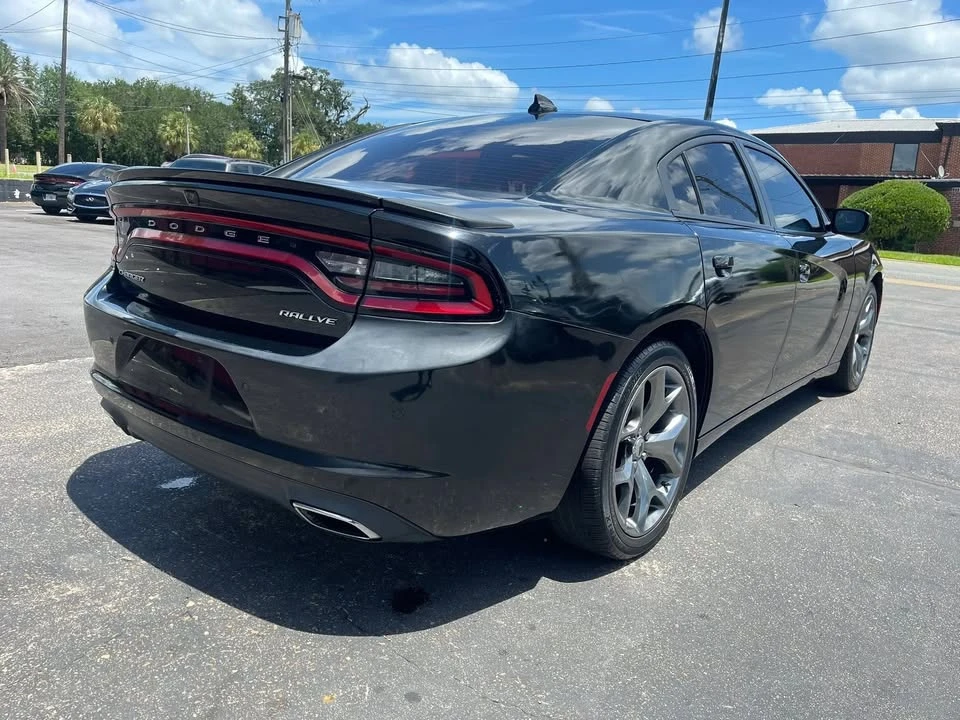 2017 Dodge Charger 7th Gen - Image 4 of 20