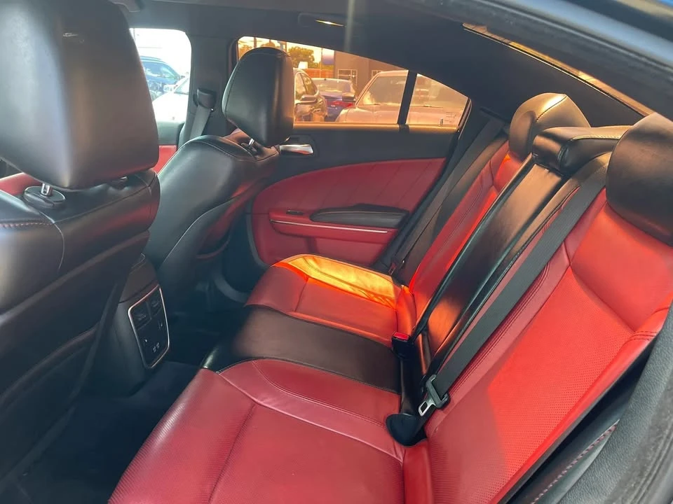 2017 Dodge Charger 7th Gen - Image 14 of 20