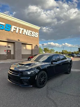 2017 Dodge Charger SXT Sedan 4D
