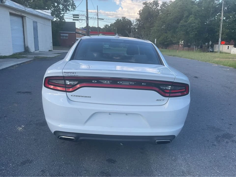 2017 Dodge Charger 7th Gen - Image 8 of 10