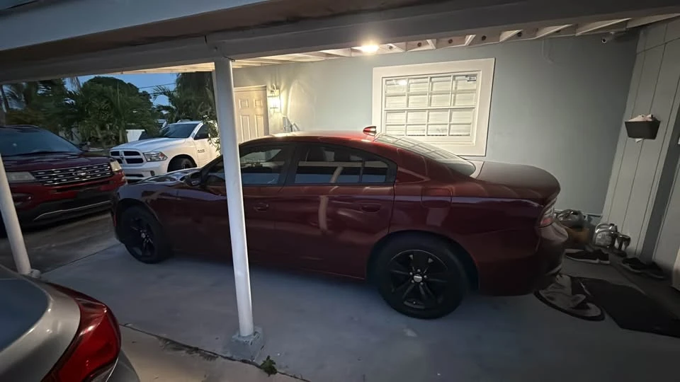 2017 Dodge Charger 7th Gen - Image 4 of 8