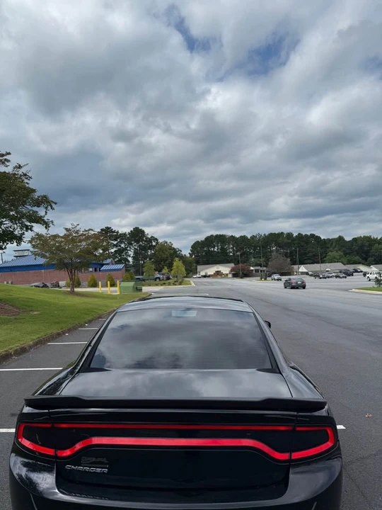 2017 Dodge Charger 7th Gen - Image 6 of 7