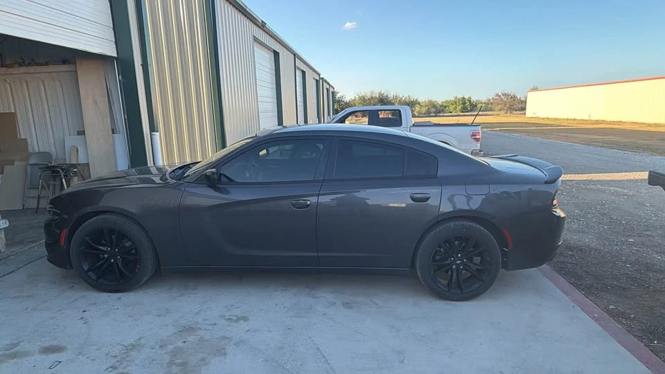 2017 Dodge Charger 7th Gen - Image 2 of 4
