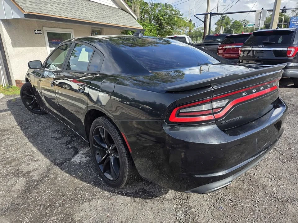 2017 Dodge Charger 7th Gen - Image 4 of 7