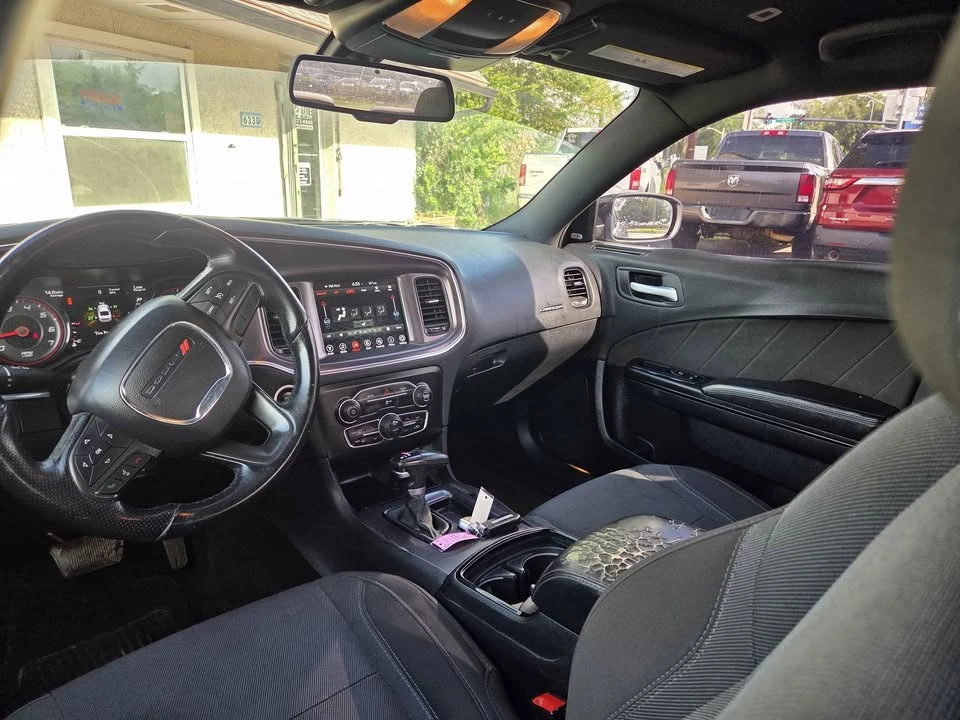 2017 Dodge Charger 7th Gen - Image 6 of 7