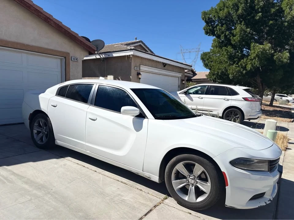2017 Dodge Charger 7th Gen - Image 2 of 5
