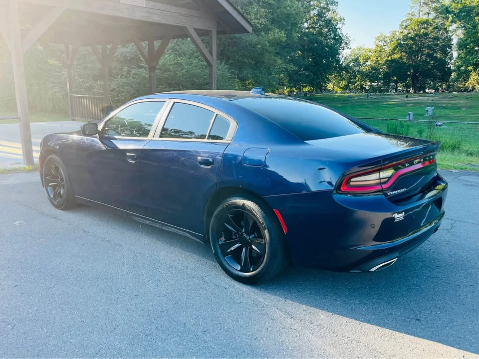 2017 Dodge Charger 7th Gen - Image 5 of 9