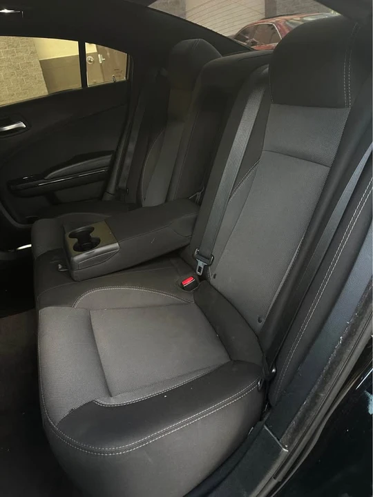 2017 Dodge Charger 7th Gen - Image 9 of 10