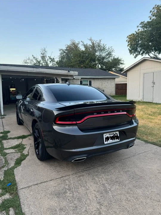 2017 Dodge Charger 7th Gen - Image 9 of 11