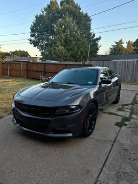 2017 Dodge Charger SXT Sedan 4D