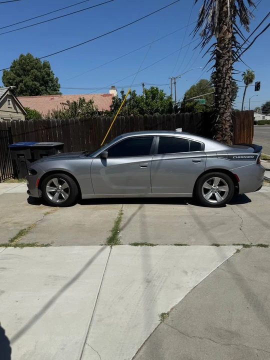 2017 Dodge Charger 7th Gen - Image 2 of 5