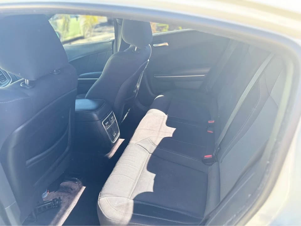 2017 Dodge Charger 7th Gen - Image 5 of 5