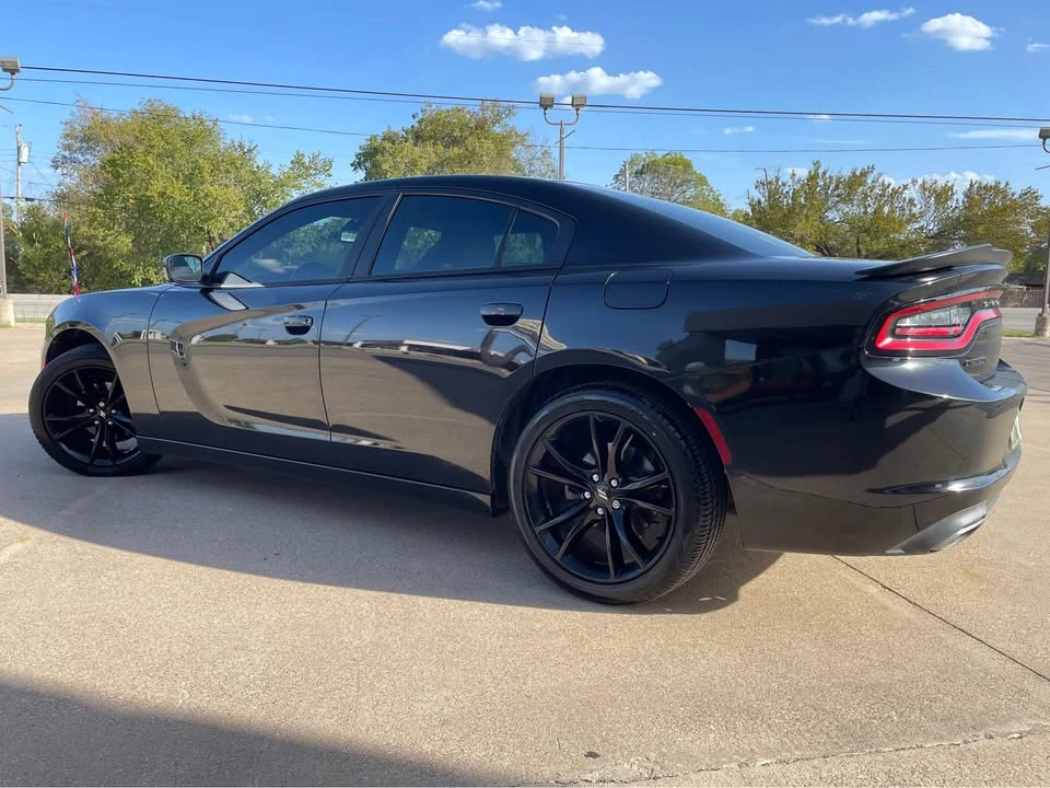 2017 Dodge Charger 7th Gen - Image 5 of 15