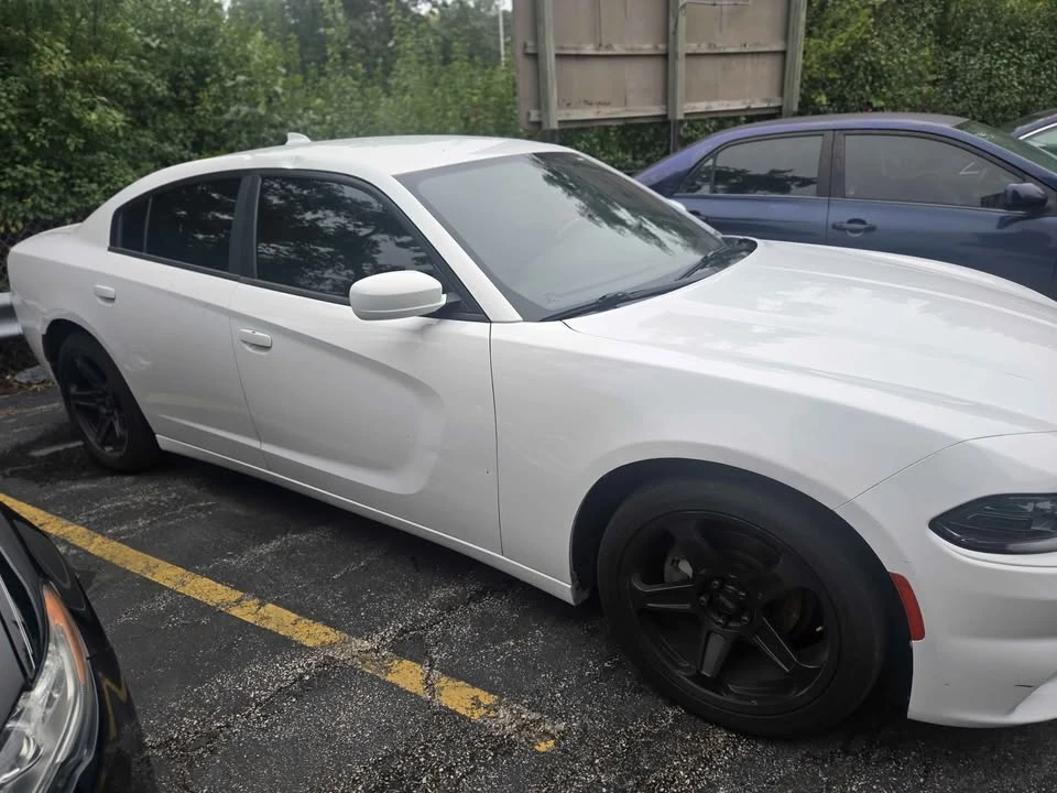 2017 Dodge Charger 7th Gen - Image 2 of 6