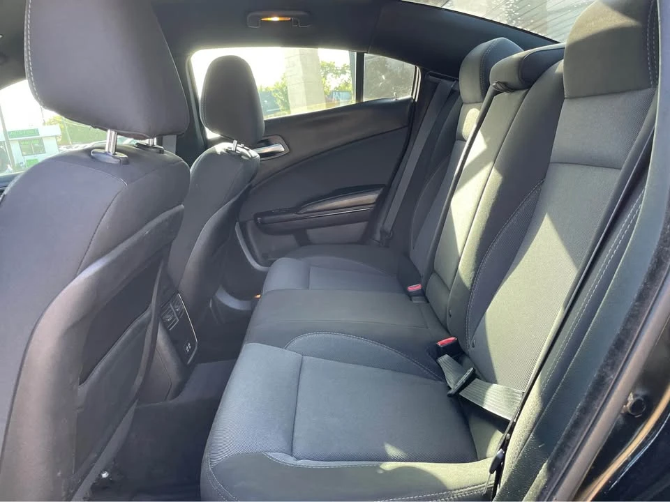 2017 Dodge Charger 7th Gen - Image 12 of 15