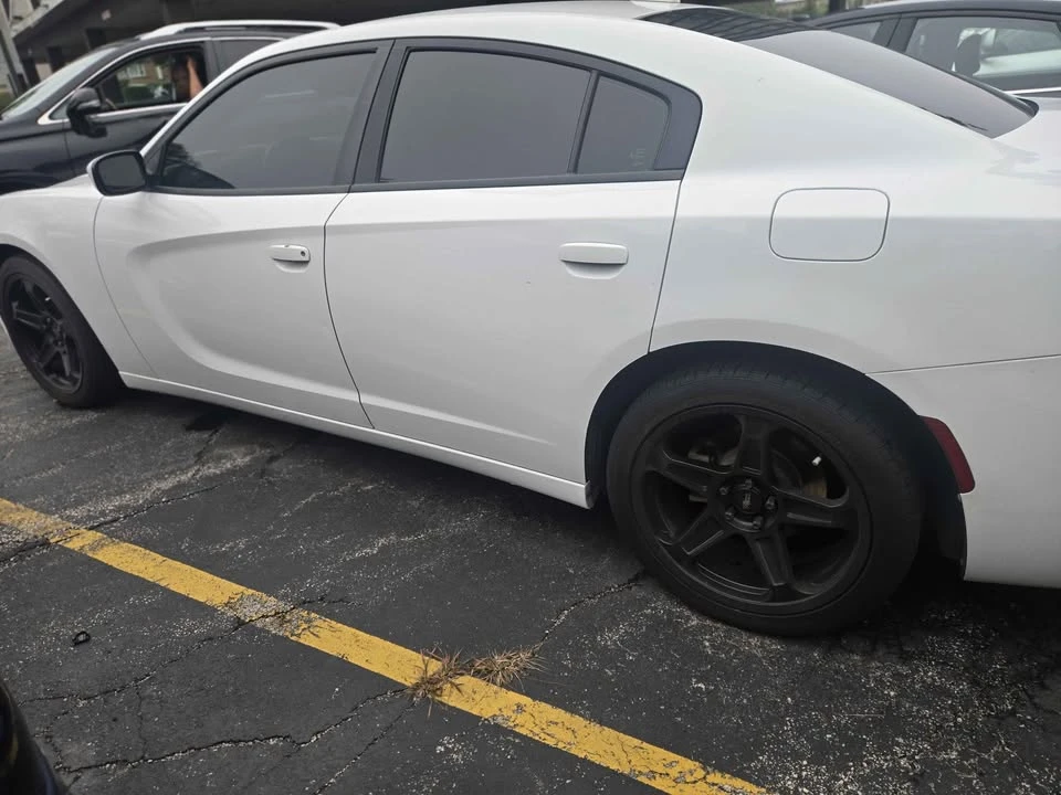 2017 Dodge Charger 7th Gen - Image 4 of 6