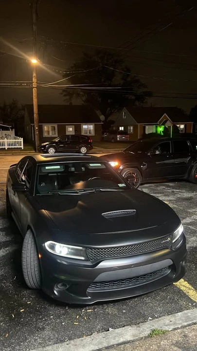 2017 Dodge Charger SRT & 392 7th Gen - Image 4 of 10