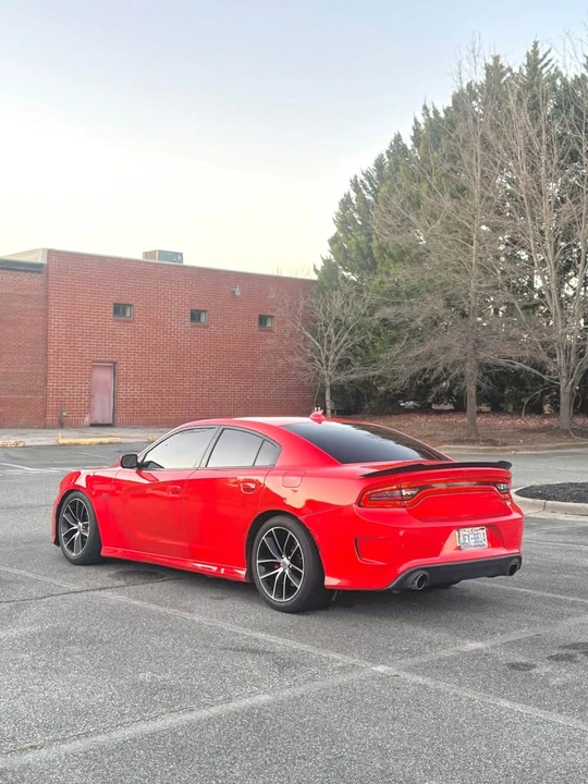 2017 Dodge Charger SRT & 392 7th Gen - Image 2 of 14